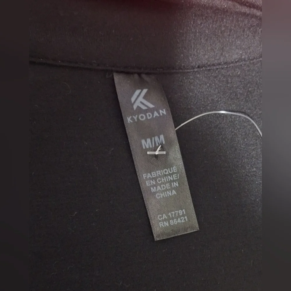 NWOT Med Kyodan Women's Black Sweater - Picture 2 of 5